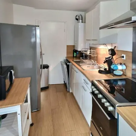 Le Chic Agil Avec Metro Aux Pieds Du Logement Rouen